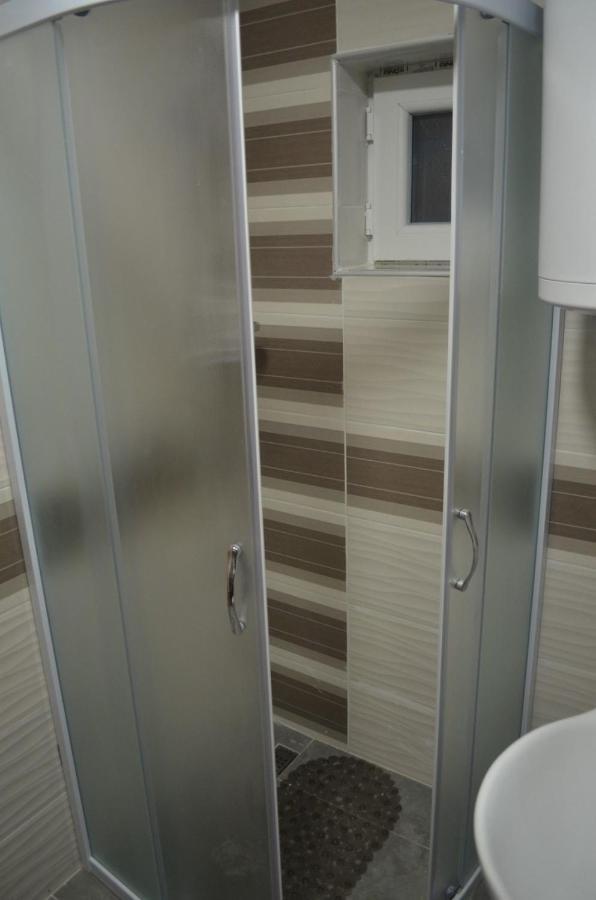 Apartman N&A Novi Sad Exterior foto